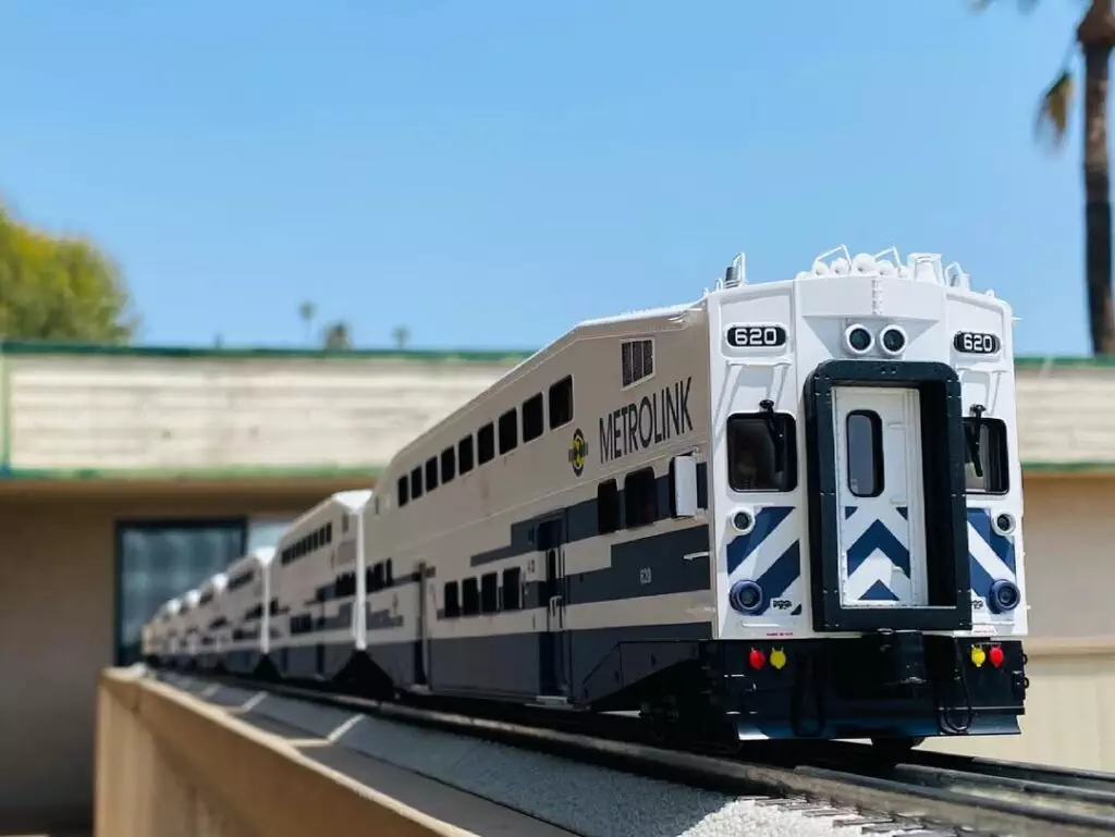 Fontana Metrolink Station